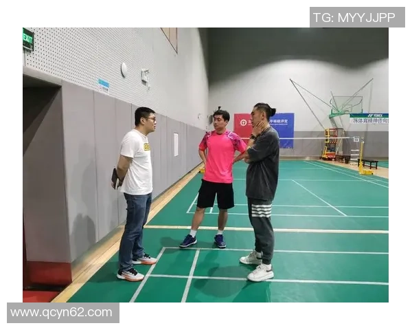 重庆羽毛球队荣登羽毛球状态排行榜第九名展现强劲实力与潜力 重庆羽毛球队荣登羽毛球状态排行榜第九名展现强劲实力与潜力
