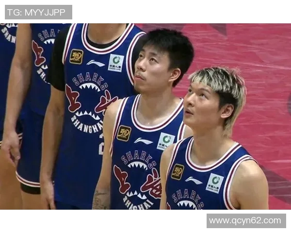 上海篮球队实力大提升引发热议球迷期待新赛季精彩表现 上海篮球队实力大提升引发热议球迷期待新赛季精彩表现