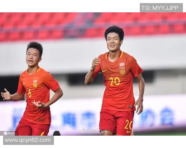 重庆足球传奇人物的崛起与成就探秘追寻他们的辉煌足迹与影响力 重庆足球传奇人物的崛起与成就探秘追寻他们的辉煌足迹与影响力